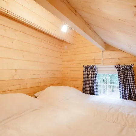 Cozy, Wooden With A Veranda, Located In The Veluwe